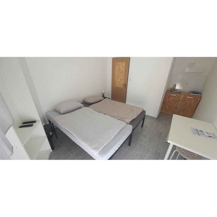 Budget Apartman Lelo Centar 3 奥西耶克 外观 照片